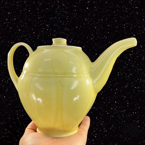 Vintage Light Yellow Stoneware Ceramic Teapot Yellow Glazed Paneled W Lid 9”W - Picture 16 of 16